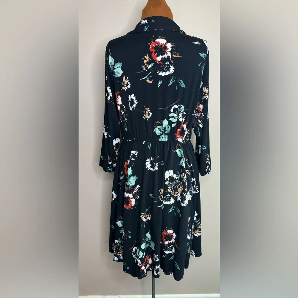 Torrid Mini Challis Shirt Dress Black Floral 3/4 Sleeves Size Large - Picture 4 of 8